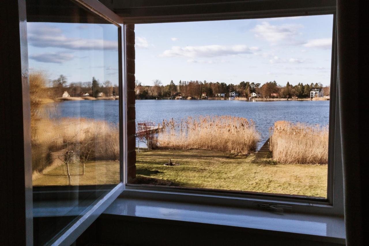 Ferienwohnung An Der Berliner Seenkette Schwerin  Exterior foto