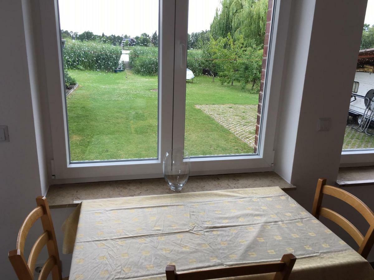 Ferienwohnung An Der Berliner Seenkette Schwerin  Exterior foto